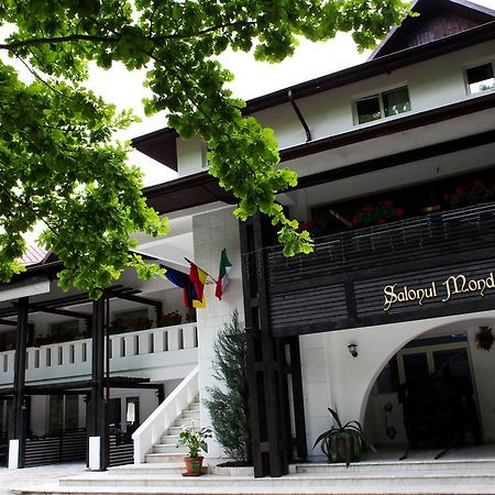 Hotel Cornul Vanatorului Pitesti Luaran gambar